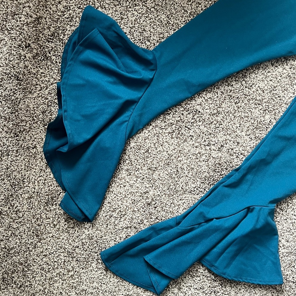 Ruffle Flare pants